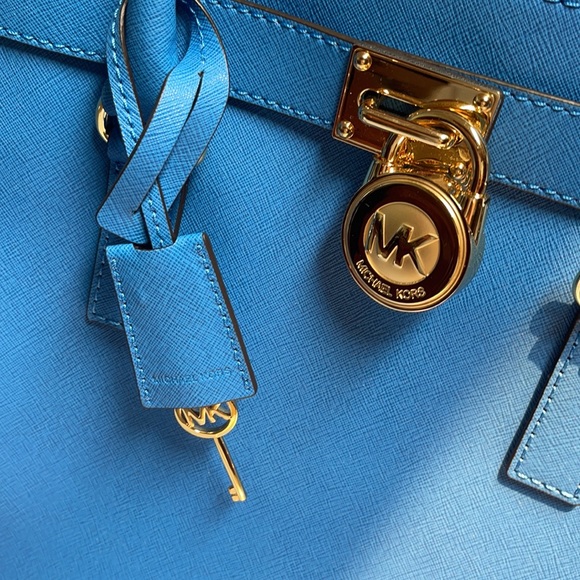 Michael Kors NEW Hamilton Blue Large Leather Tote - Picture 11 of 11
